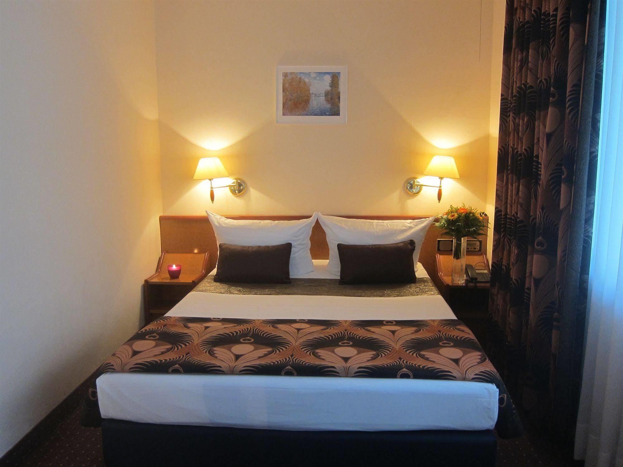 Hotel Atrium Berlin Extérieur photo