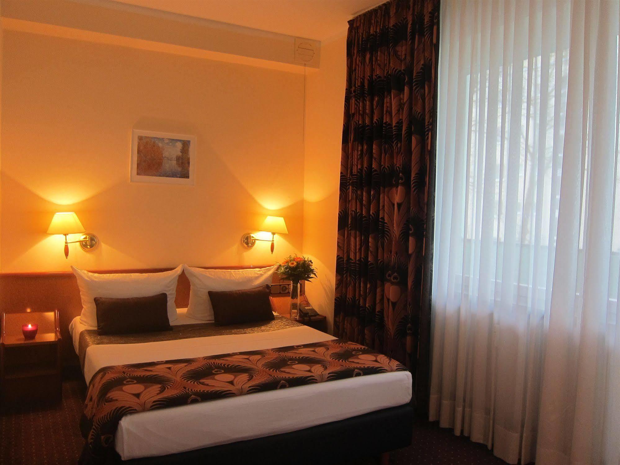Hotel Atrium Berlin Extérieur photo